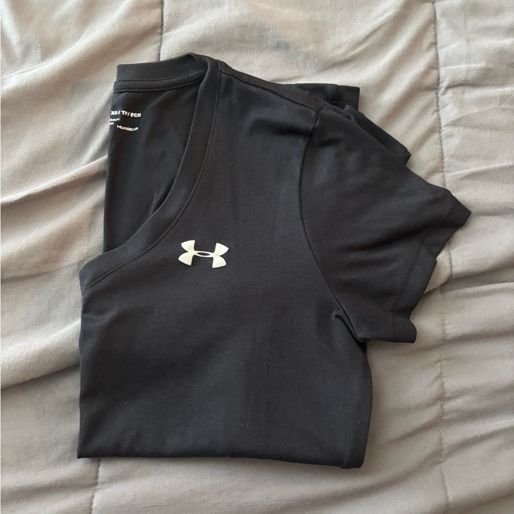 Under Armour Black V-neck Heat Gear Tee
